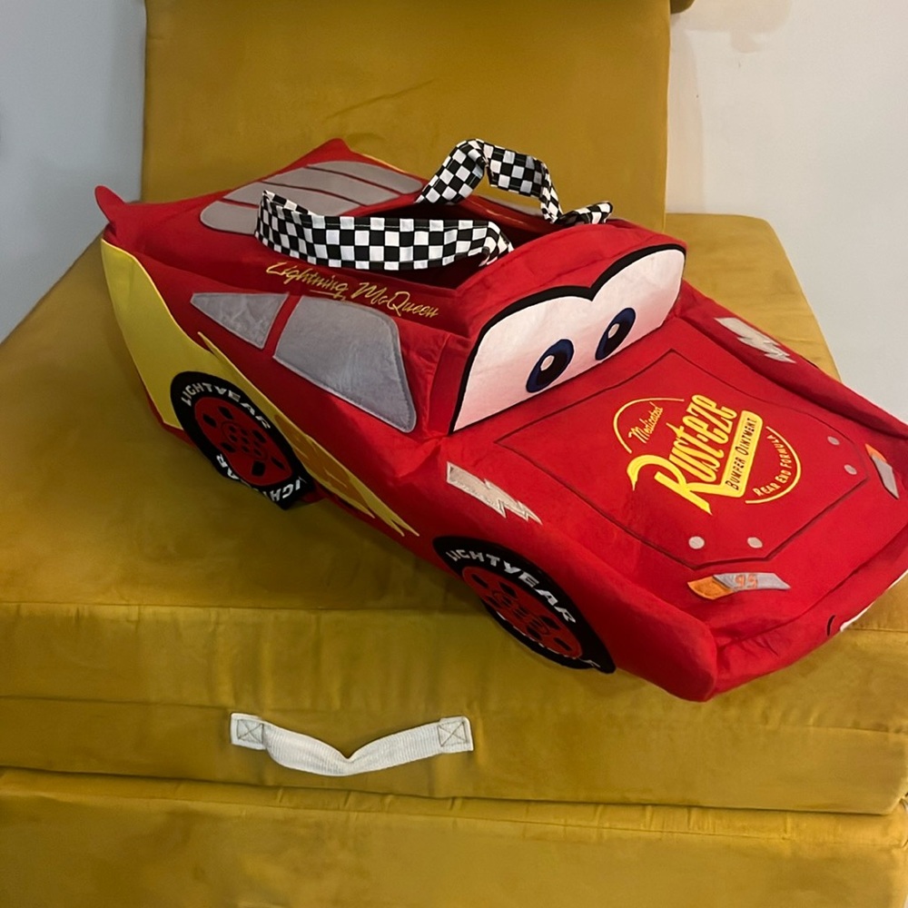 Lightning McQueen Costume- EUC